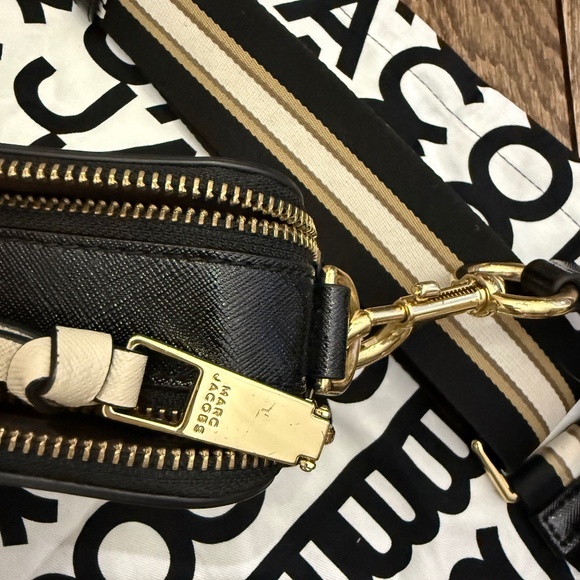 Marc Jacobs The Snapshot Bag - Picture 10 of 15